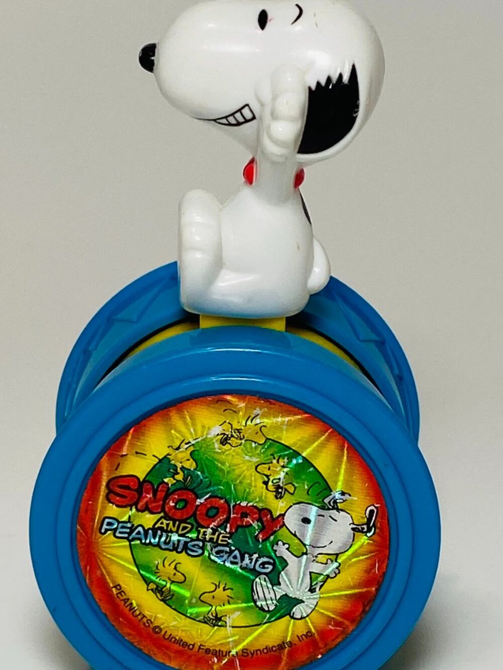 VNTG Snoopy And The Peanuts Gang 1998 Wendys Toy Snoopy On Rolling Drum